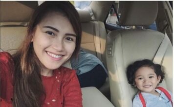 Ayu Ting Ting Wefie Bareng Bilqis, Netizen Sindir Wajahnya Enji Banget! Ayu Ting Ting